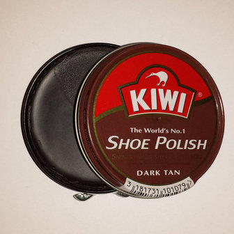 Kiwi dark tan